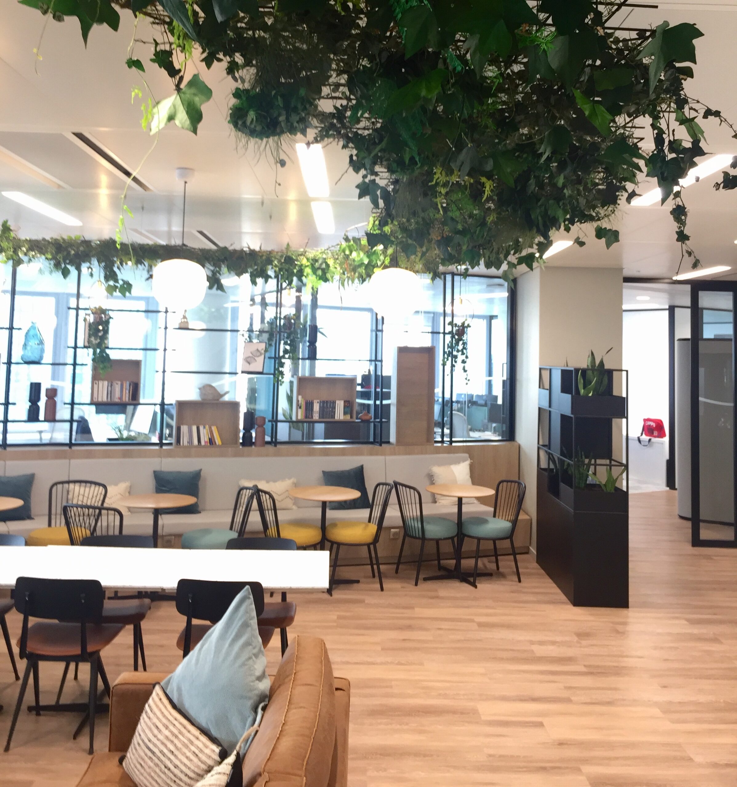 Jardin suspendu en open space